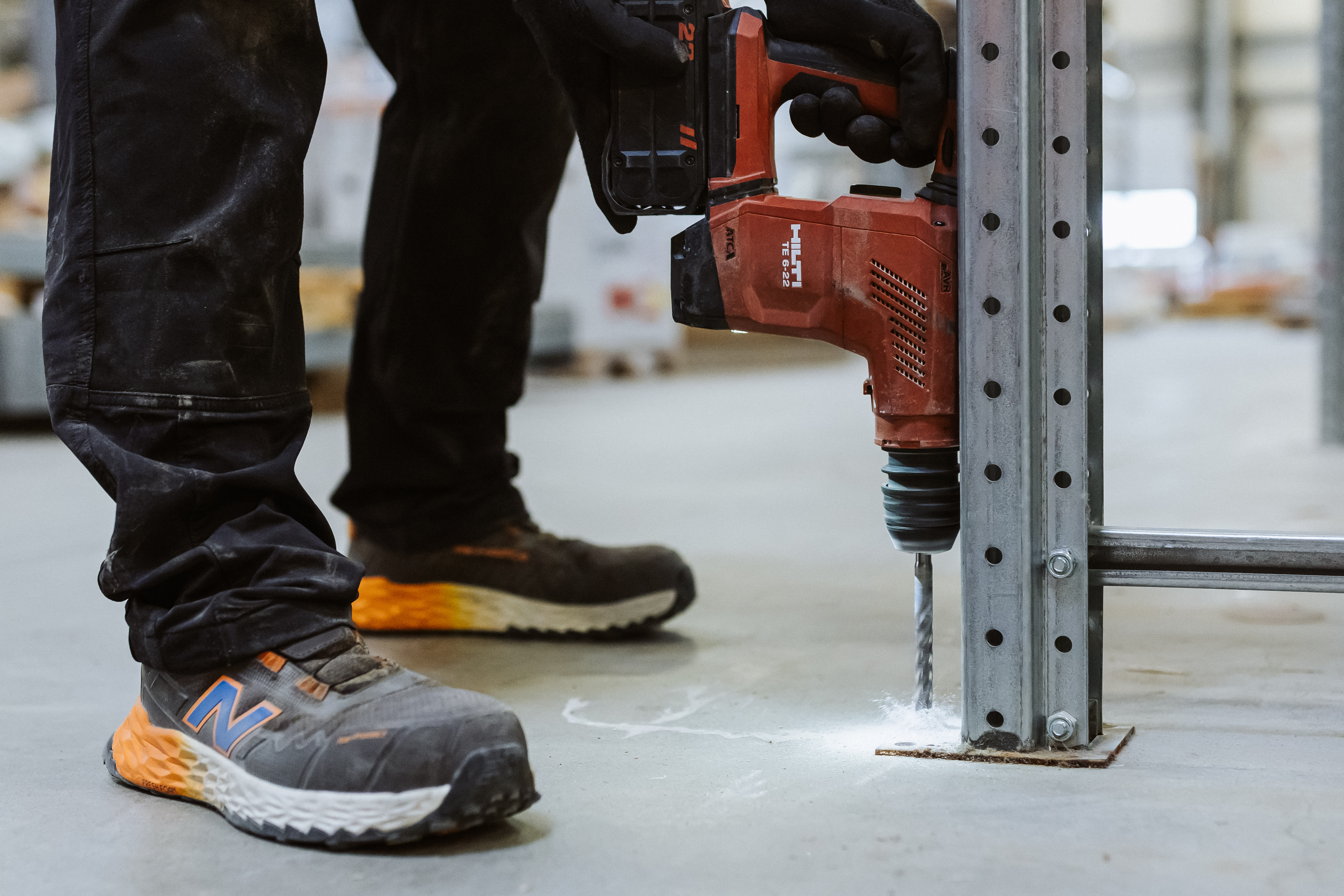 Hilti Dübel setzen